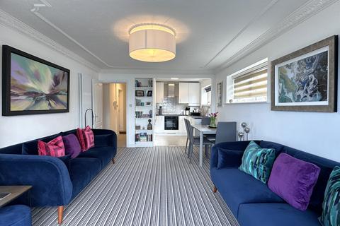 2 bedroom apartment for sale, Deganwy Road, Deganwy LL31
