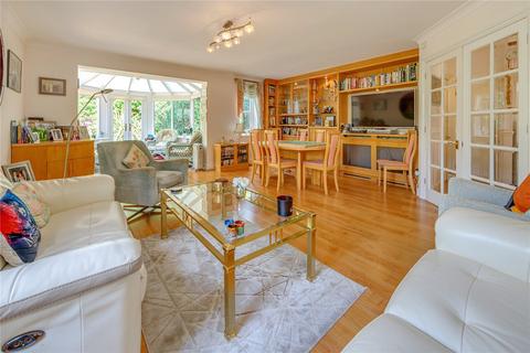 9, Manor Court Common Lane, Radlett, WD7 8PU