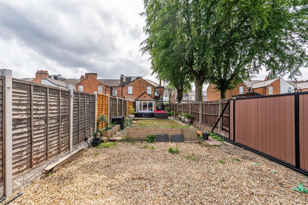 86 Douglas Road 31.jpg