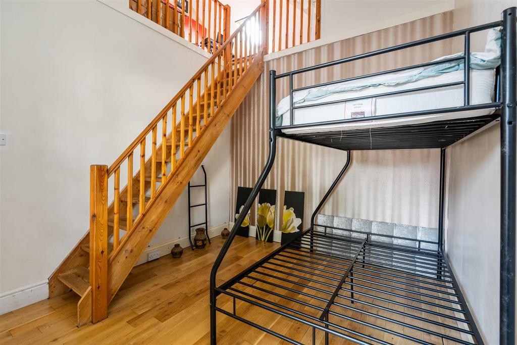 86 Douglas Road 6.jpg