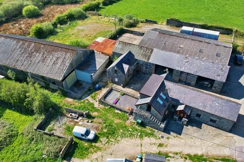 undefined, Lot 1 - Bryn Hyfryd, Chwilog Yard & Buildings