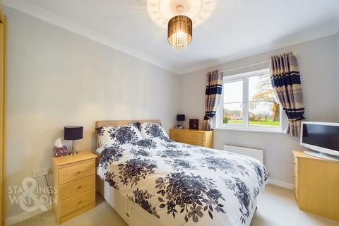 17 Harvest Way, Harleston, IP20 9GE