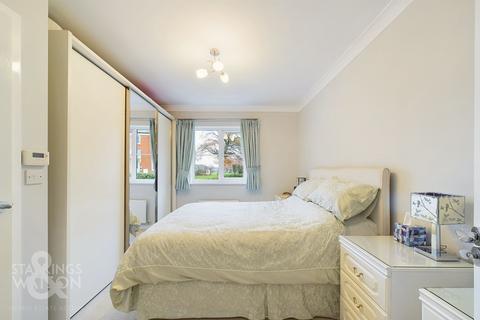 17 Harvest Way, Harleston, IP20 9GE