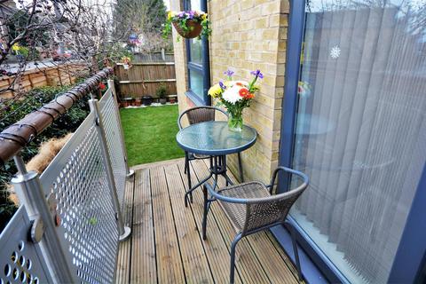 Flat 2, 101 Christchurch Road, London, SW19 2FE