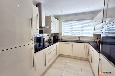 4 bedroom detached house for sale, Temple Grange, Werrington, Peterborough, PE4
