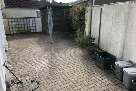 undefined, Braemar Crescent, Bristol BS7