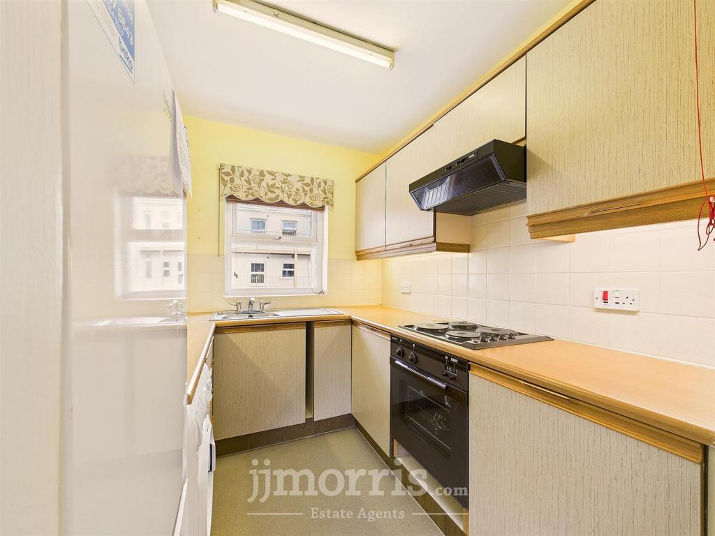 CAM02878 G0-PR0079-STILL017.jpg
