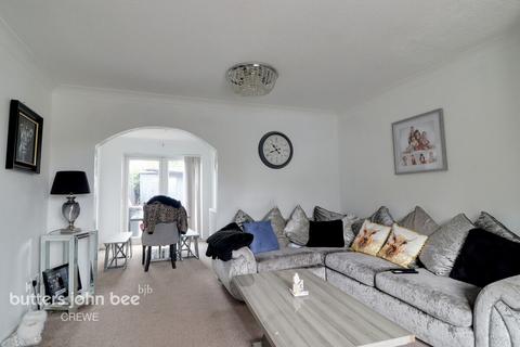 9 Thorpe Close, Crewe, CW1 3QF