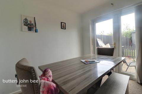 9 Thorpe Close, Crewe, CW1 3QF