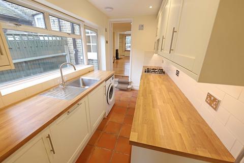 2 bedroom cottage to rent, High Street, Mill Hill Village  NW7