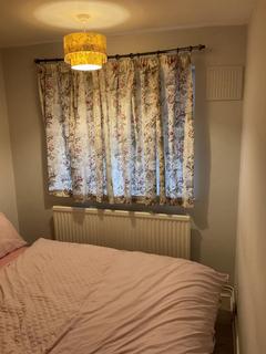 3 bedroom terraced house to rent, Suffolk Court, Suffolk Road, Ilford, IG3
