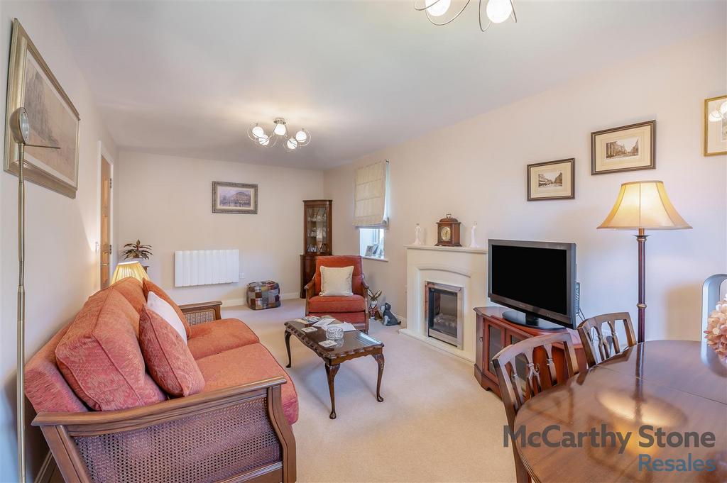 8649139-interior22.jpg