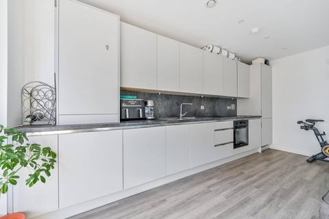 Selbourne Avenue, Hounslow, TW3