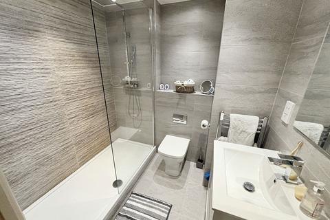 2 bedroom apartment for sale, Highbridge, Gosforth, Newcastle upon Tyne, Tyne and Wear, NE3 2HA