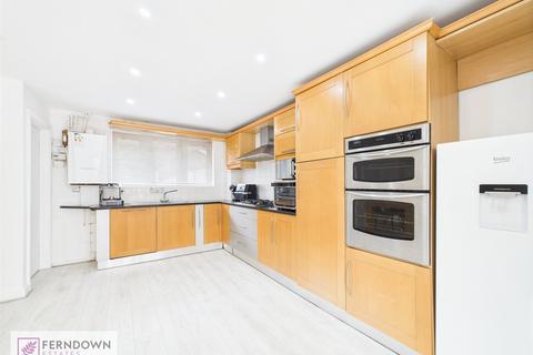 68 Faircroft Road, Birmingham, B36 9TP