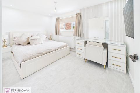68 Faircroft Road, Birmingham, B36 9TP