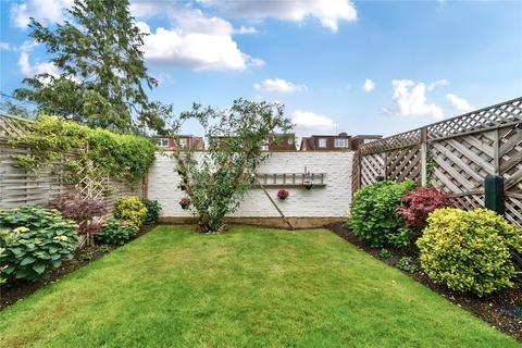 36 Castlebar Mews, London, W5 1RS