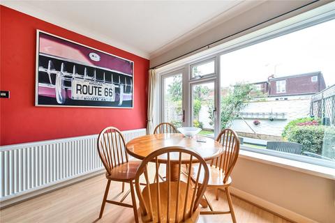 36 Castlebar Mews, London, W5 1RS