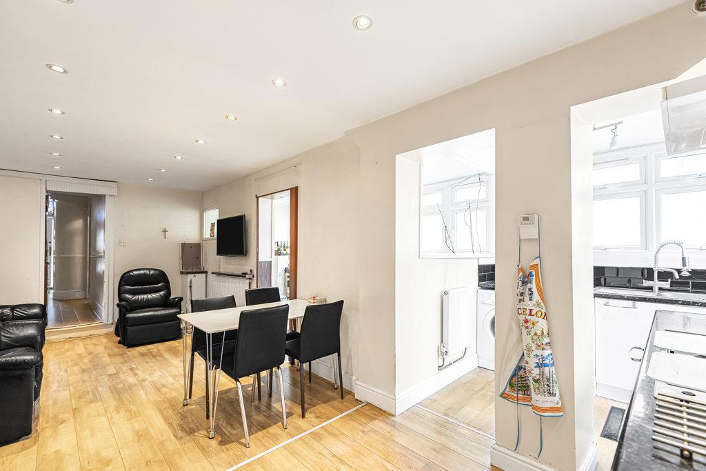 Reception/Kitchen