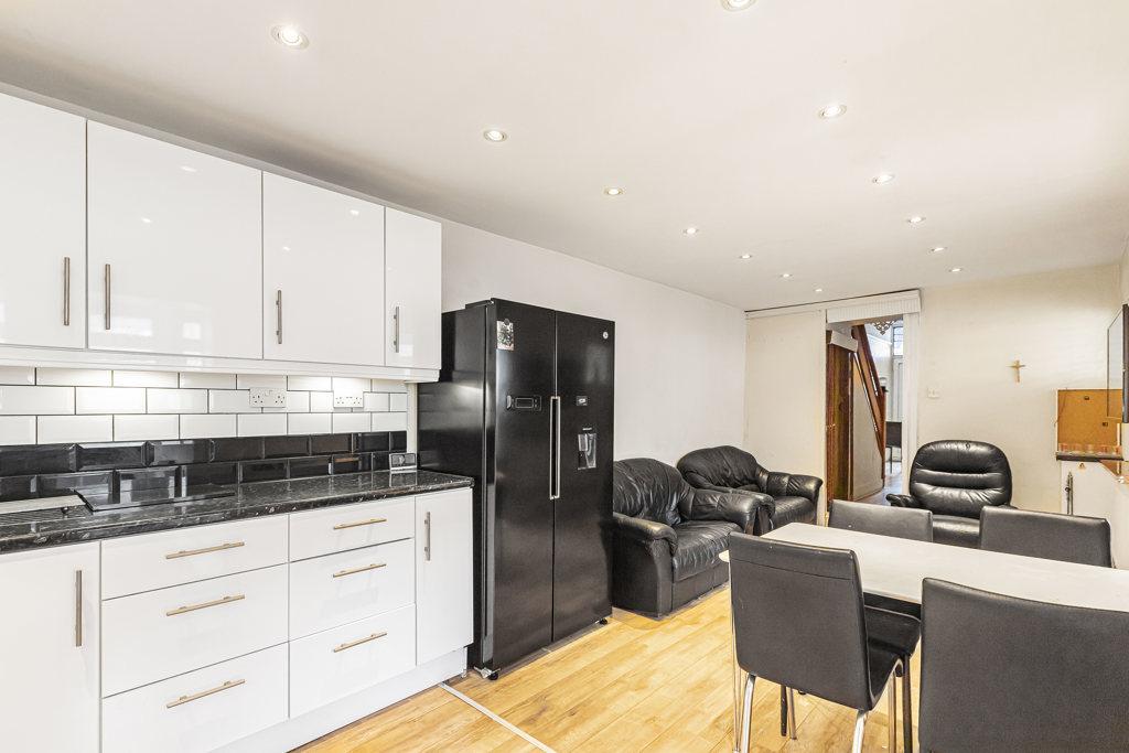 Reception/Kitchen