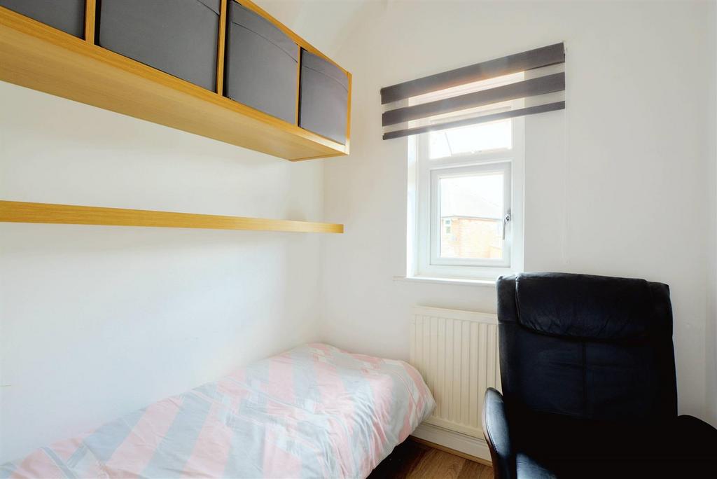 Bedroom 4.jpeg