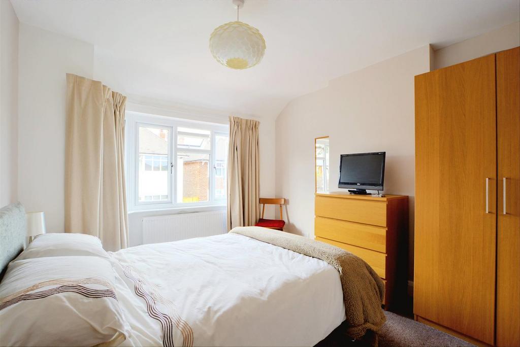 Bedroom 3 1.jpeg