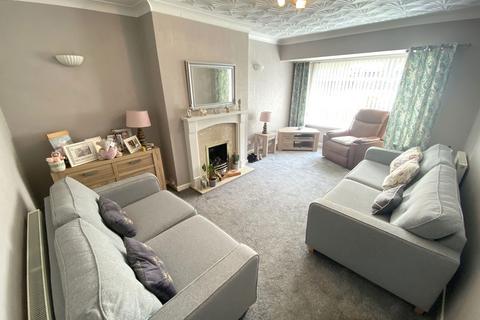 2 bedroom semi-detached bungalow for sale, Sheepfoot Lane, Boundary Park, Oldham, OL1 2PD