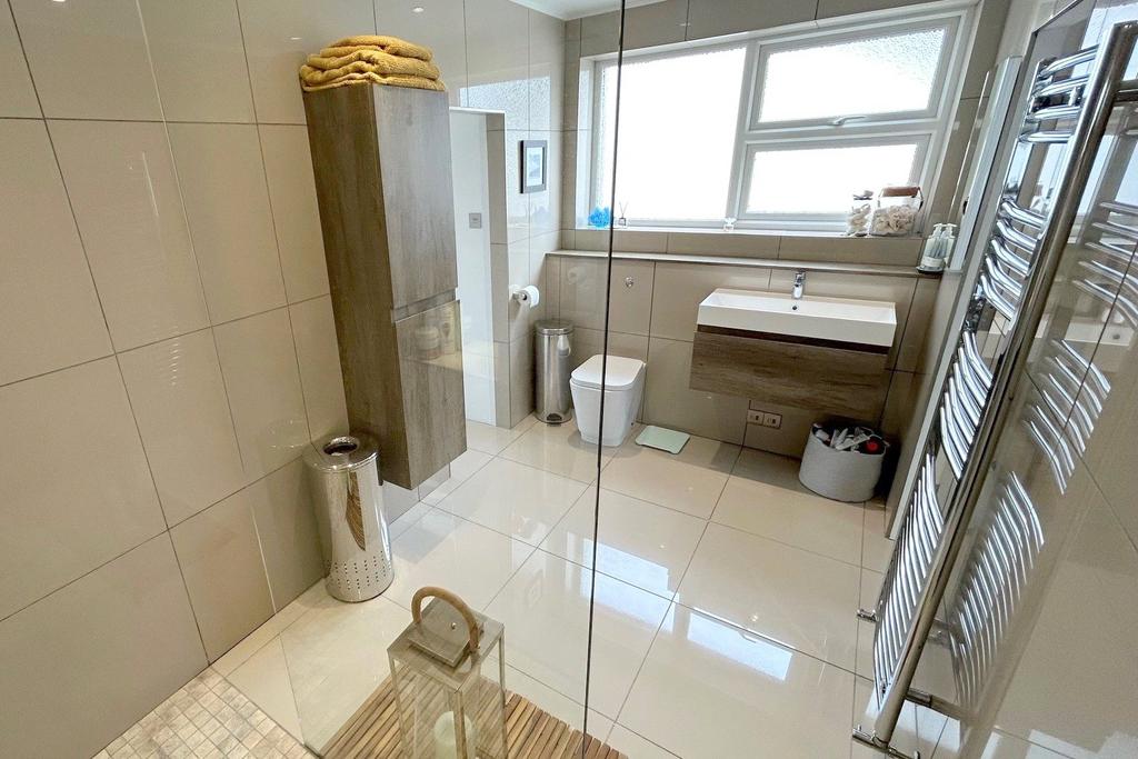 En-Suite(2)