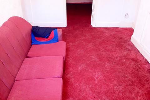 undefined, Hewitt Avenue, London N22
