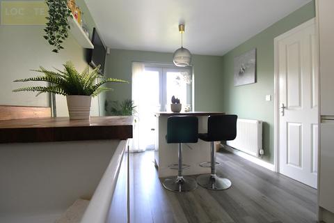 3 bedroom townhouse for sale, Lawnhurst Avenue, Wythenshawe,