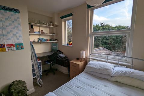 4 bedroom terraced house to rent, *£115pppw excluding bills!!* Cycle Road, Nottingham