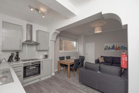 undefined, Lilac Grove, Beeston, Nottingham, Nottinghamshire, NG9