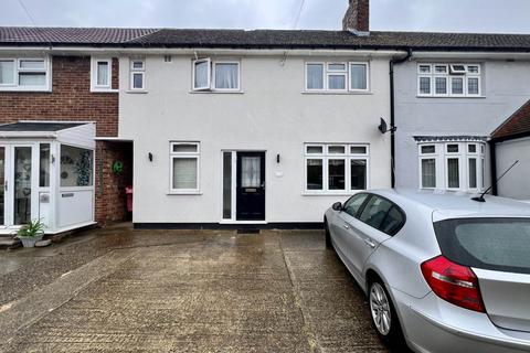 27 Anson Close, Romford, RM7 8HU