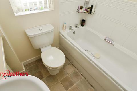 3 bedroom terraced house for sale, West End Lane, New Rossington, Doncaster