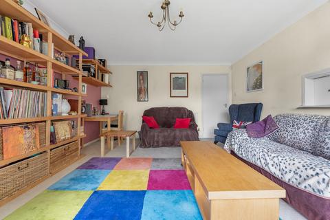 2 bedroom apartment for sale, Rosefield Road, Staines-upon-Thames, TW18