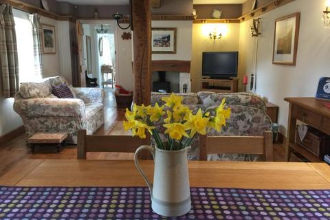 2 bedroom barn conversion to rent, Johnston