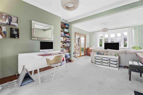4 bedroom semi-detached house for sale, Chase Road, Southgate N14