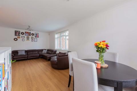 1 Fox Road, Slough, SL3 7SG