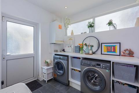 1 Fox Road, Slough, SL3 7SG