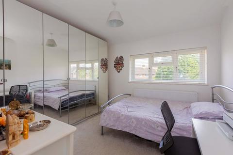 1 Fox Road, Slough, SL3 7SG
