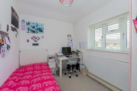 1 Fox Road, Slough, SL3 7SG