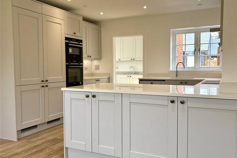 5 bedroom detached house for sale, The Brooks, Clayhill Road, Burghfield Common, Reading, RG7