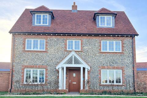 The Brooks, Clayhill Road, Burghfield Common, Reading, RG7