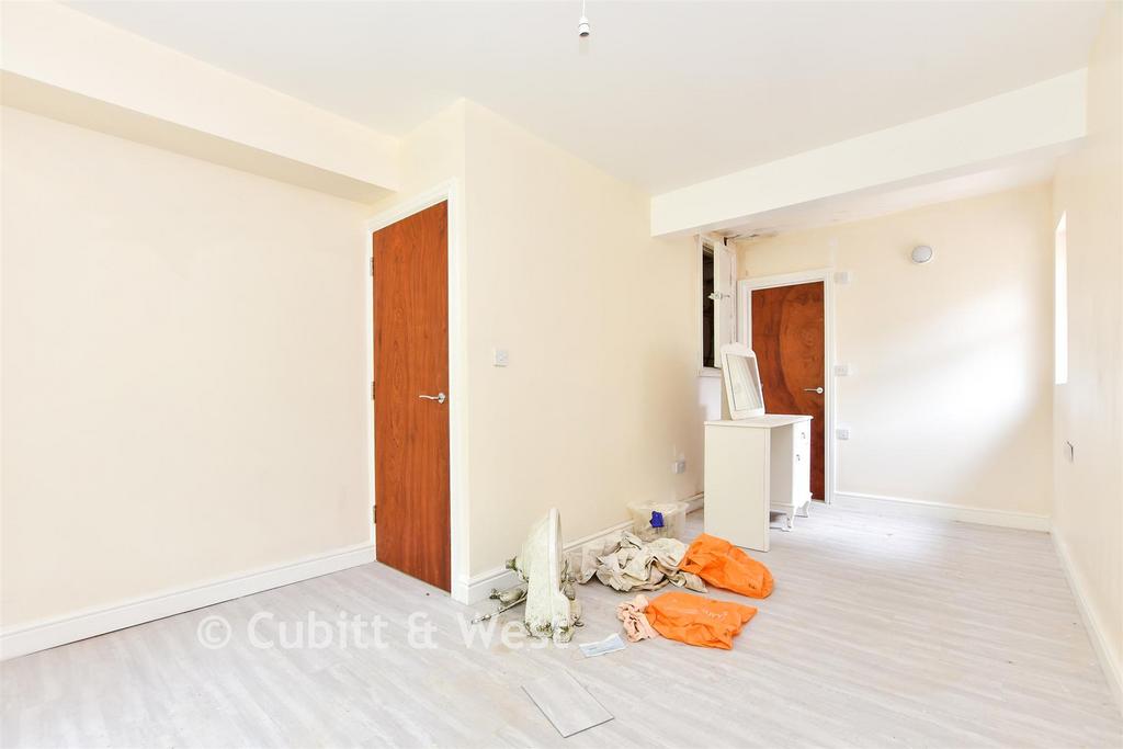 Lounge/Diner (F2,51 A)