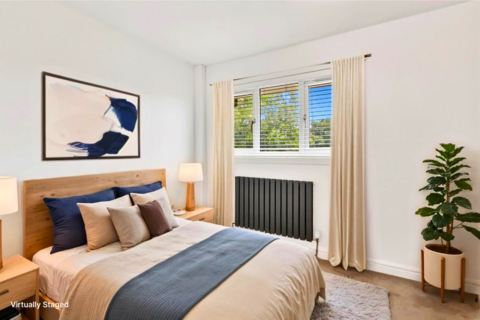 undefined, Wainwright Grove, Isleworth TW7