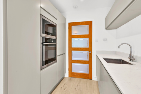 undefined, Wainwright Grove, Isleworth TW7
