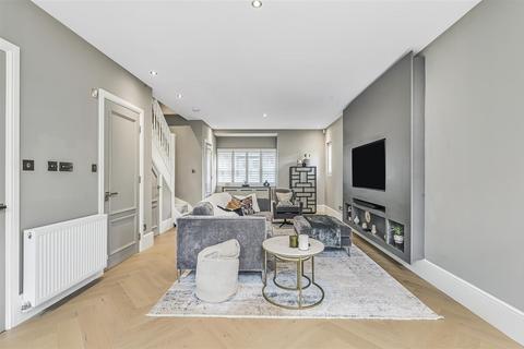 60 Ashlone Road, London, SW15 1LR