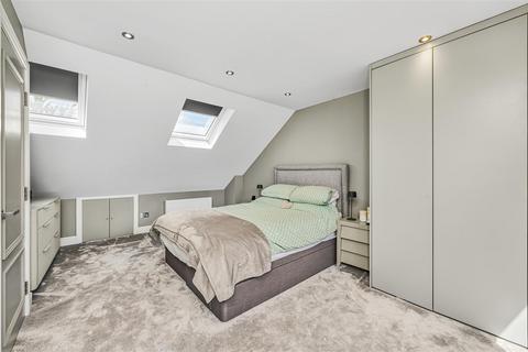 60 Ashlone Road, London, SW15 1LR