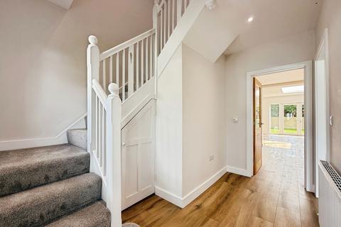 60 Brampton Road, Carlisle, CA3 9AU