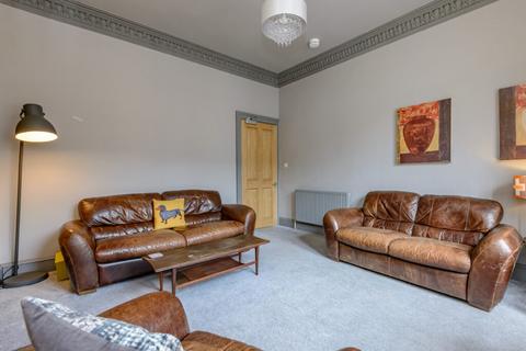 3 bedroom flat for sale, 26/5 Blackwood Crescent, Newington, EH9 1QX